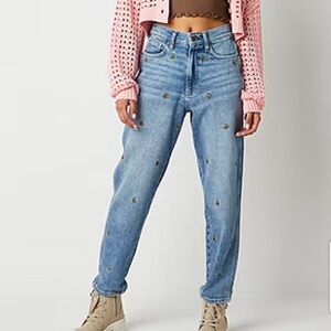 ARIZONA CURVY MOM JEANS 9